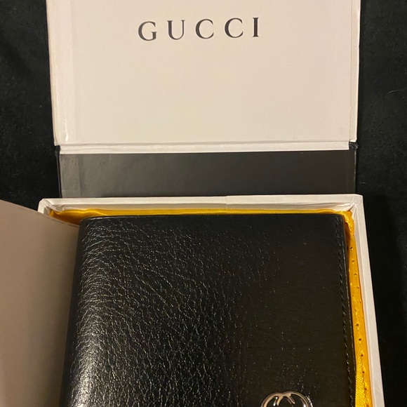 Wallets - Picture 5 of 8